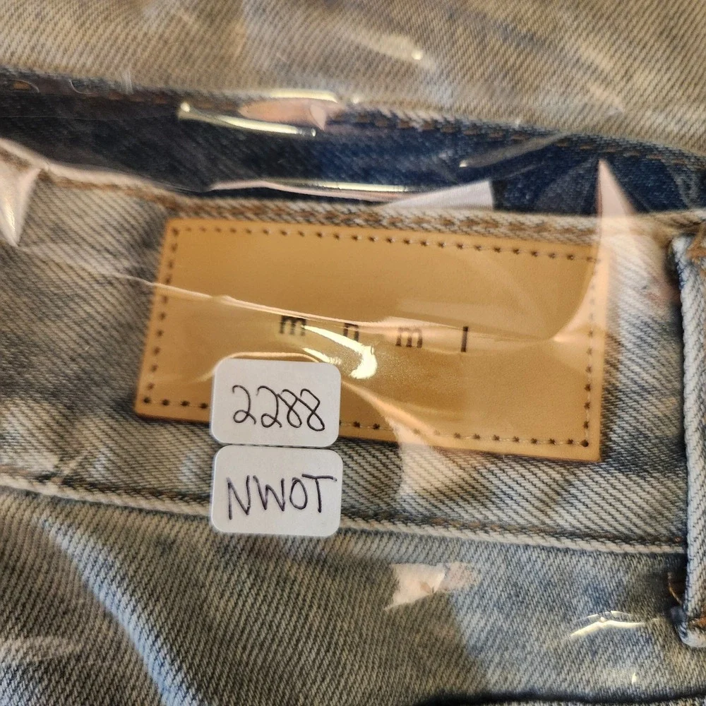 mnml Straight Leg Jeans Mens 32 Light Wash NWOT Raw Hem Streetwear Denim